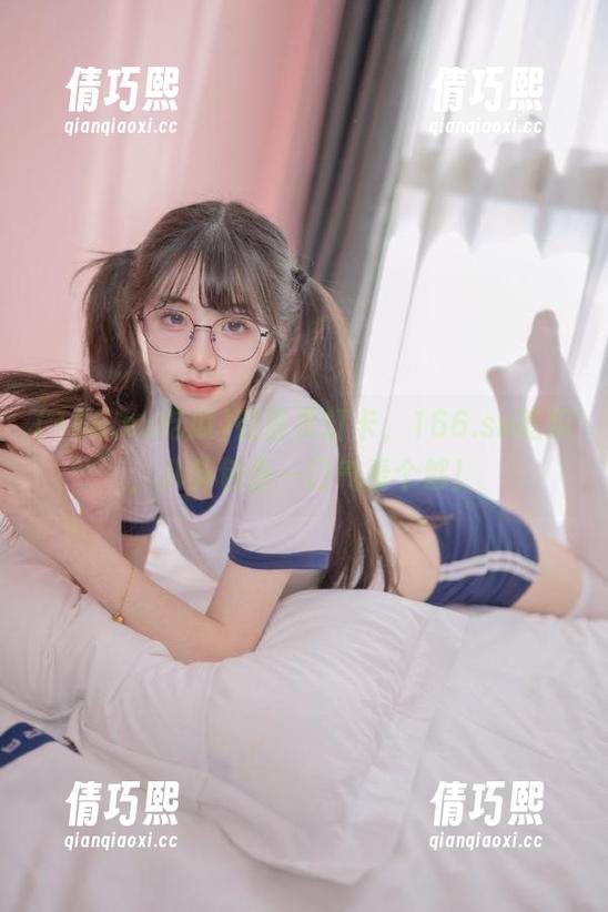 在首页打卡，166.su吃瓜，八卦包你一口气看个够！