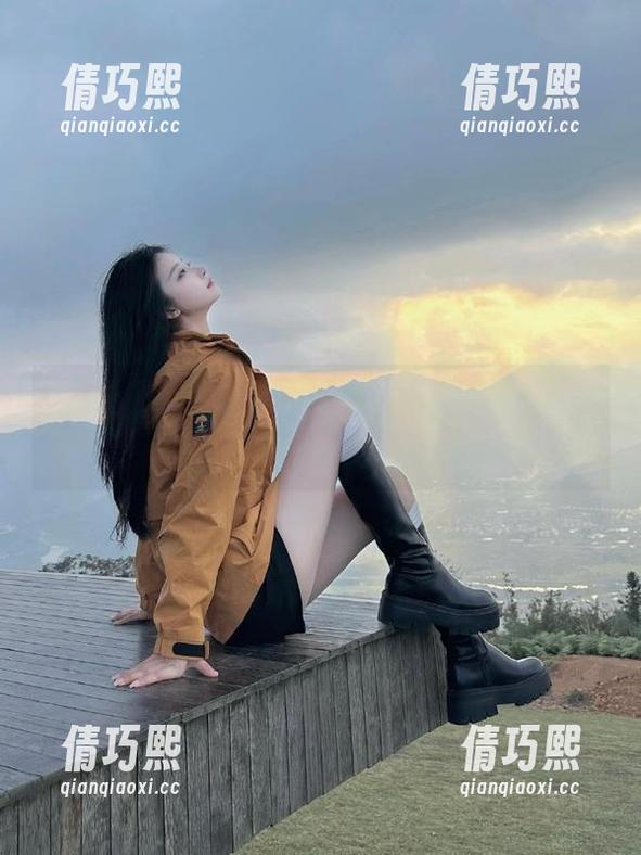 17 “www.17”app:果蔬和瓜,哪个更压箱底?快来秀一下你吃瓜的姿势!