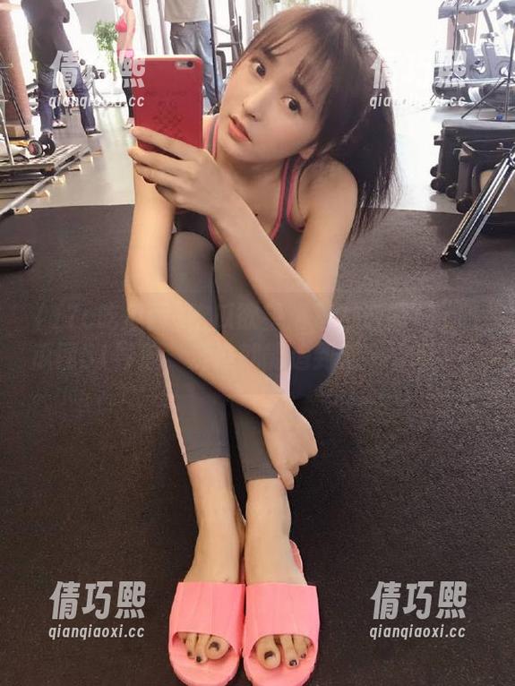 17c吃瓜网 吃瓜欲望难挡?选择17c吃瓜网51导航,没准就能追到那个“瓜”!