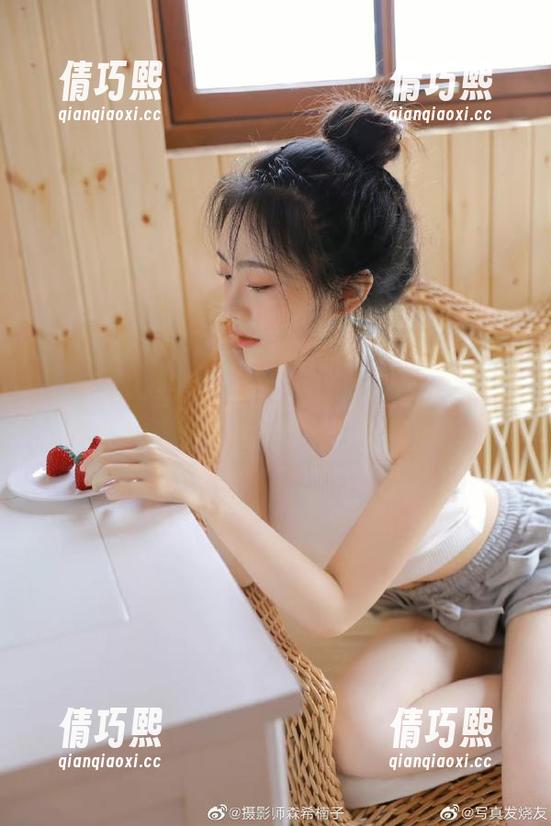 51吃瓜网 51吃瓜网,今日瓜一箩筐,永不迷路的福利拿去不谢~