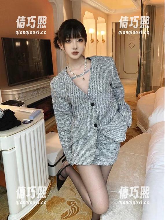718吃瓜网 你还在用普通的网站?快来看看718吃瓜网的地址,它可是八卦界的风向标!