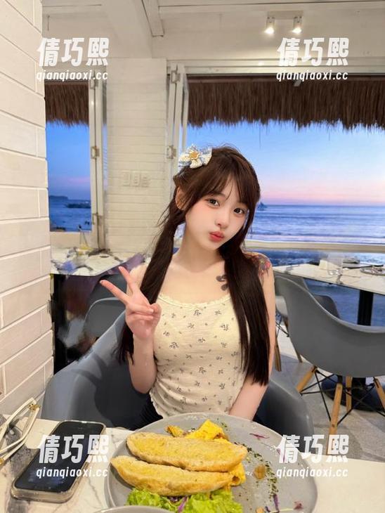 hlw 别拿“hlw”网站当菜市场!今天的瓜有点咸,吃上一口欲罢不能。