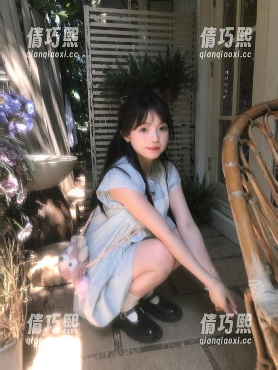 五一吃瓜网 五一吃瓜网的传送门,里面好像有个潜藏的瓜,等我慢慢挖掘