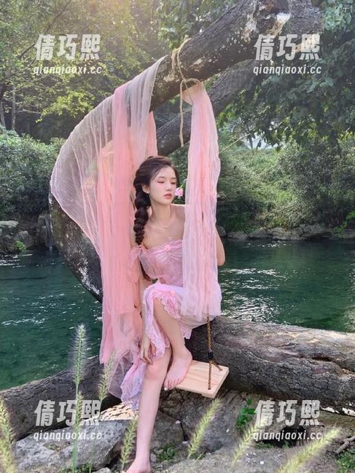 人人吃瓜网 一道“瓜”从人人吃瓜网直达你的小心心,承包你的下午茶话题!