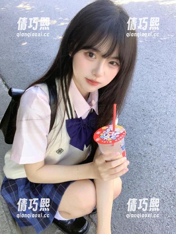 好莱坞黑料正能量苹果版：随时随地为你带来不一样的内涵！