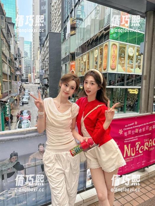 网曝吃瓜 网曝吃瓜:那个视频我看了好几遍,里面的人摇晃得我差点跟着晃起来。