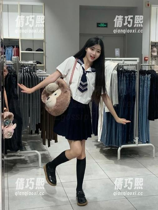 黑料不打烊 今天的黑料不打烊官网,偷瞄了一些秘闻,感觉我也快成_internal_gossip了!