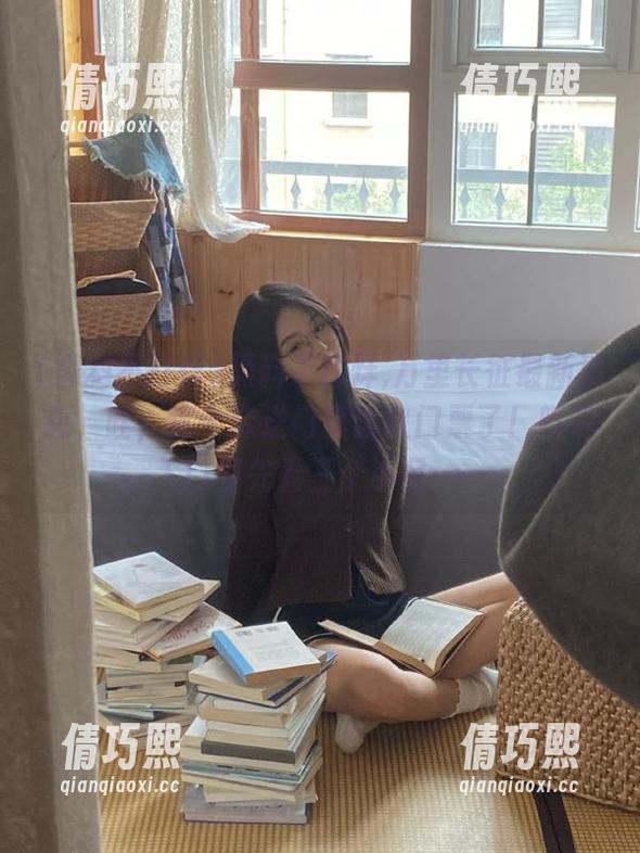 黑料不打烊,万里长征最新消息，哇，这个传送门真该收门票了！听说入门要先看三个小品……