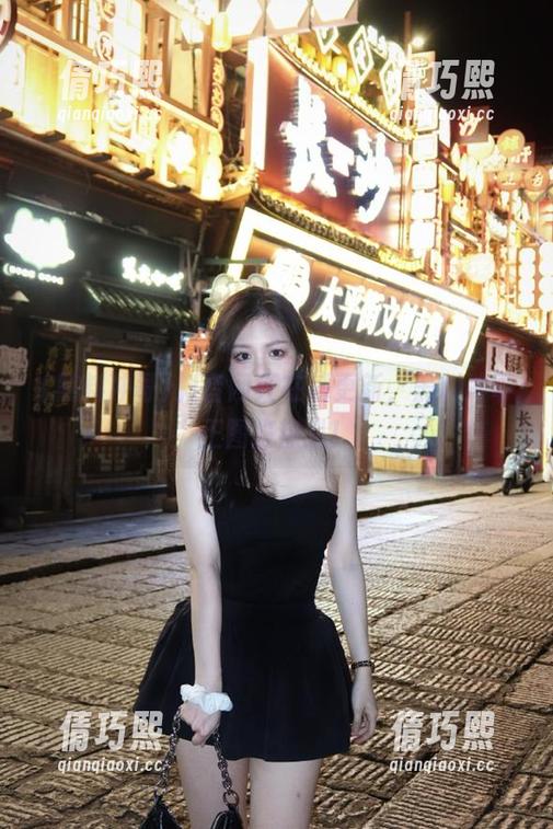 黑料冲哥 抖音网红在线更新,黑料冲哥正图鉴热扒!