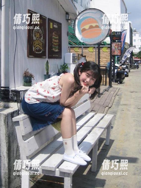 黑料吃瓜 一条看似普通的“黑料吃瓜”资源线路,却藏着让人目不暇接的风波~
