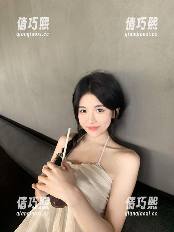 黑料网 盲目的追随黑料网,仿佛是在修习一门无法言说的艺术……