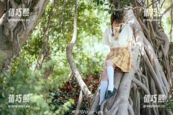 黑瓜吃料 网页浩瀚无垠,黑瓜吃料带你体验瓜田里的奇葩日常!